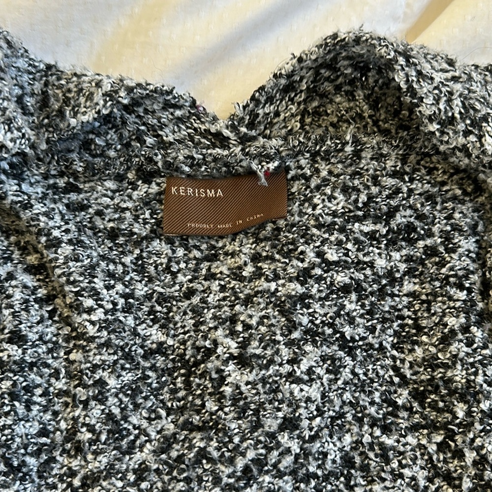 Black and white sweater duster